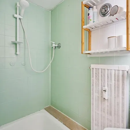 Moderne, Gemuetliche In كوبلنس