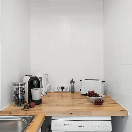 Moderne, Gemuetliche In *